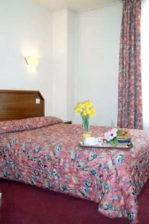 Kyriad Hotel XIII Italie Gobelins Paris